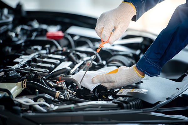 Top 6 Services to Combine with Your Next Oil Change | Spectrum Car Care